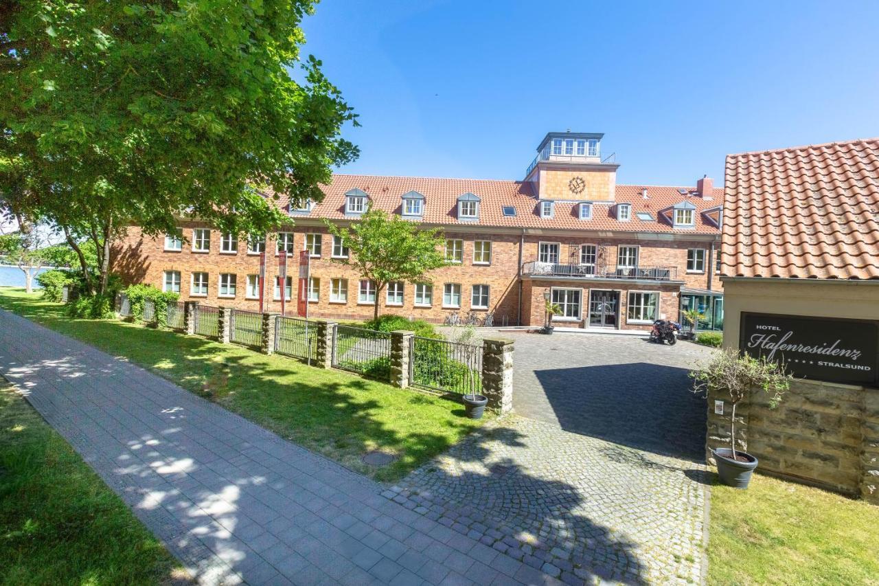 Hotel Hafenresidenz Щралзунд Екстериор снимка