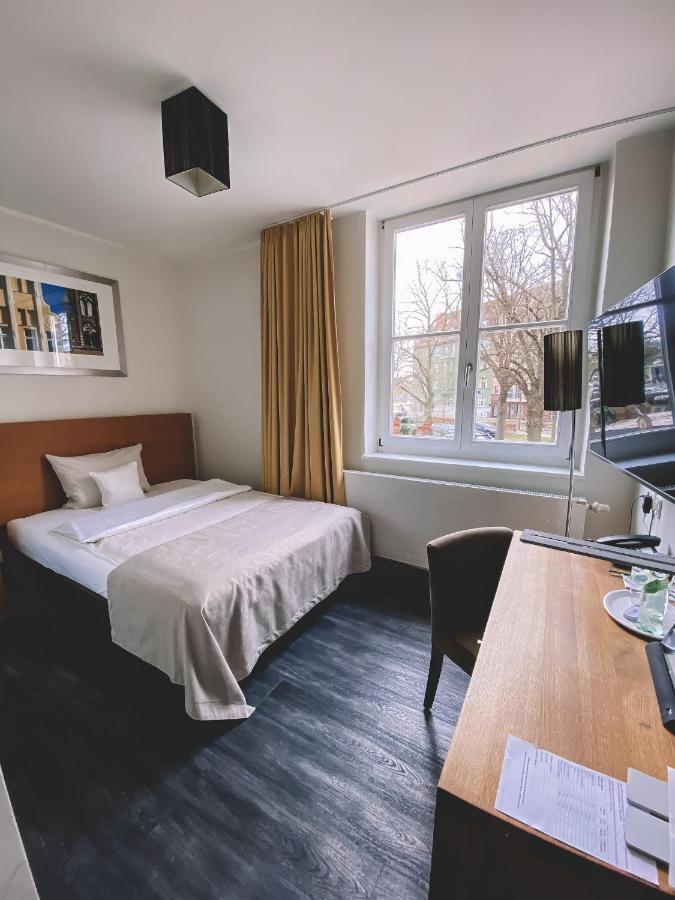 Hotel Hafenresidenz Щралзунд Екстериор снимка