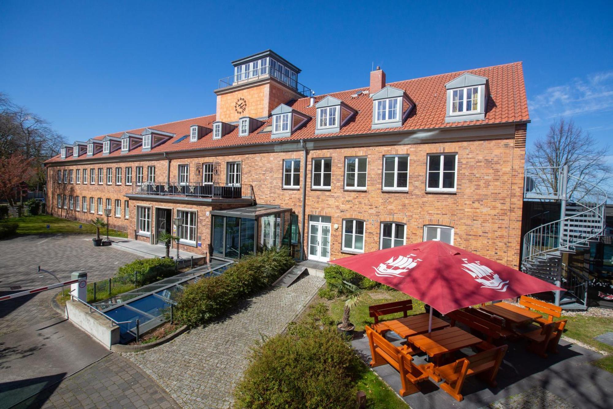 Hotel Hafenresidenz Щралзунд Екстериор снимка